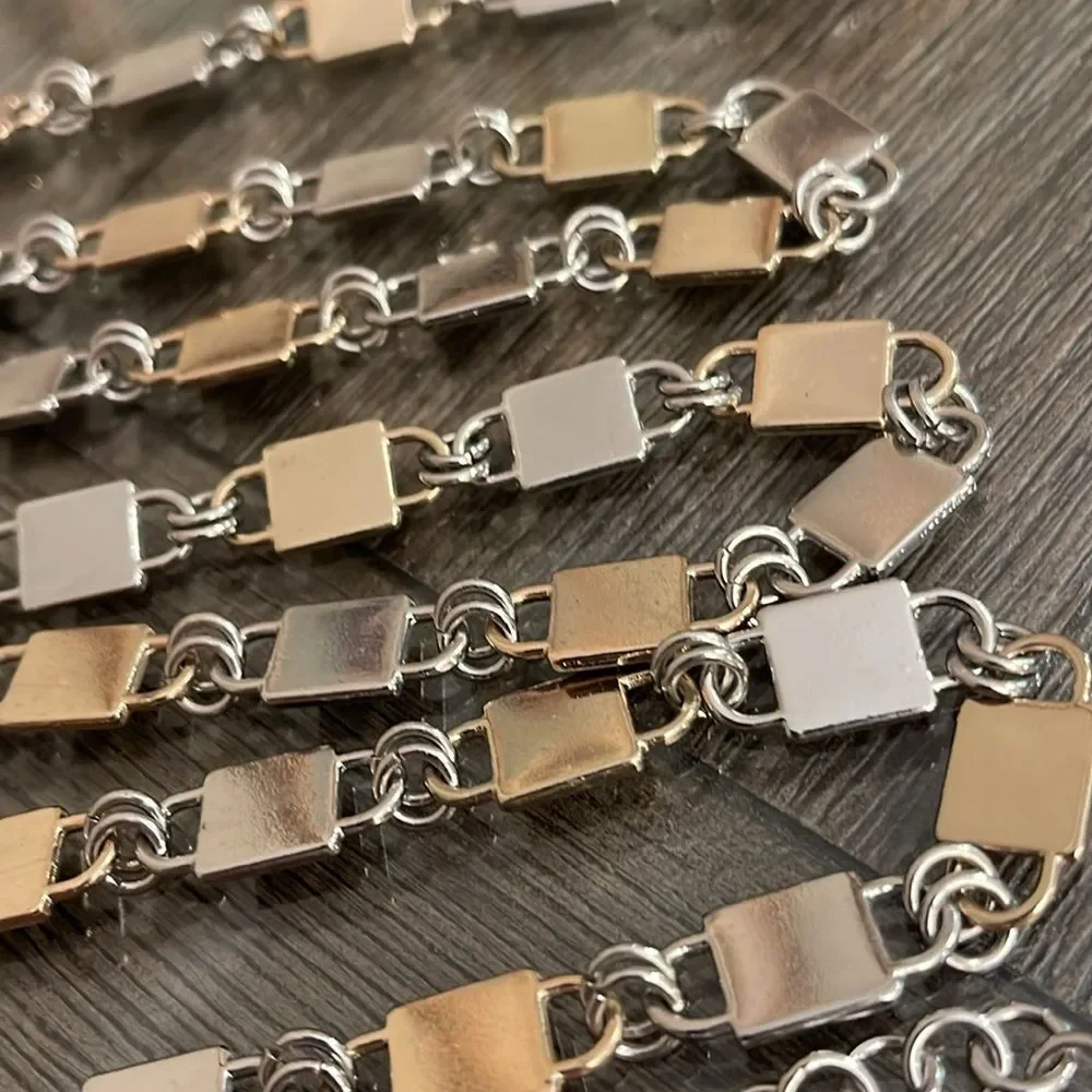 CHAPS Two-tone Stud Metal Chain Belt